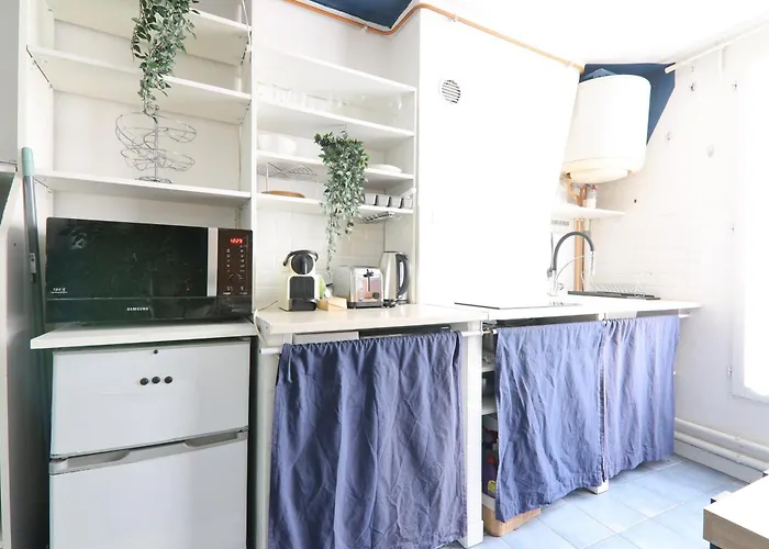 Quartier Republique Free Netflix Apartment